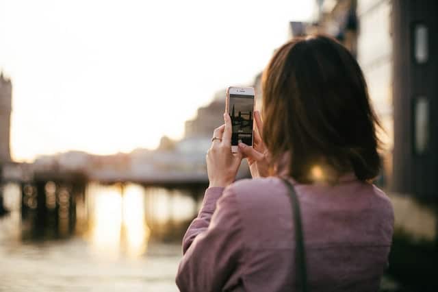 Manual camera