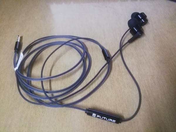 CLAW Future J3 Earphones Review