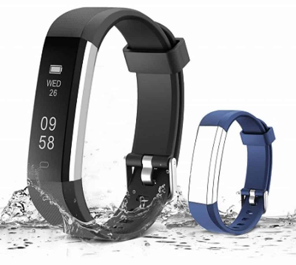 fitness band under 800