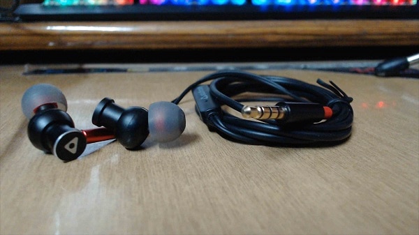 Stuffcool Deb in-Ear Earphones