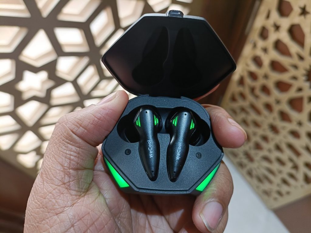 WeCool Moonwalk M4 Gaming Earphones Review 2