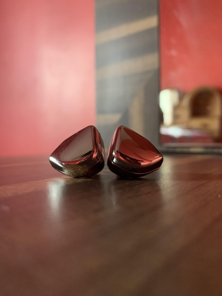 HZSOUND Heart Mirror Wired IEM Review 1