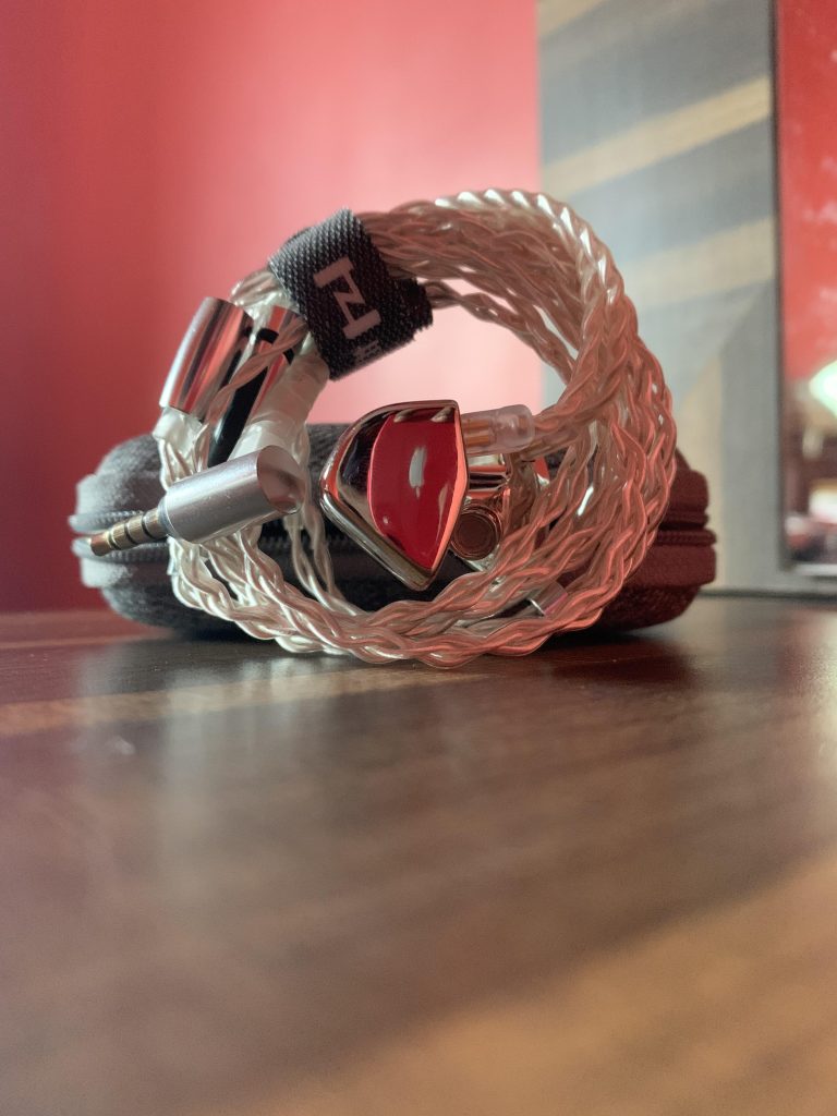 HZSOUND Heart Mirror Wired IEM Review 3