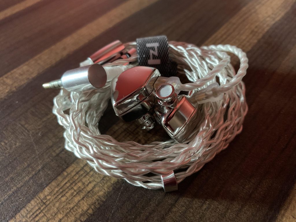 HZSOUND Heart Mirror Wired IEM Review 4