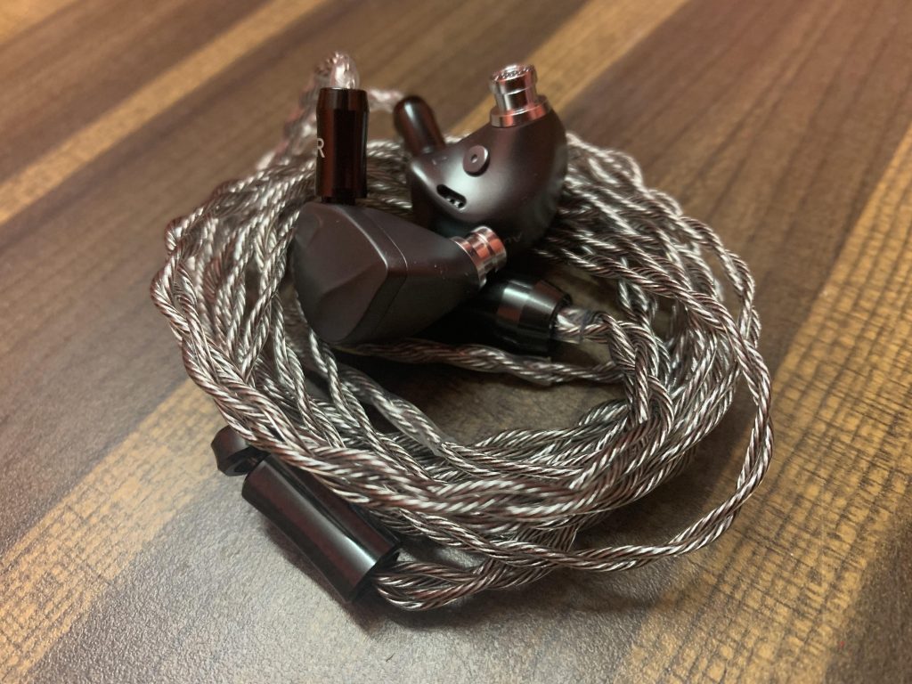 Bqeyz Autumn IEM Review 7