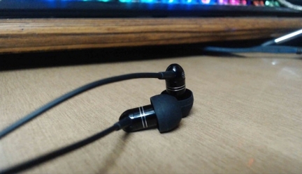 How Good Are AMX One X in-Ear Headphones? (Review)